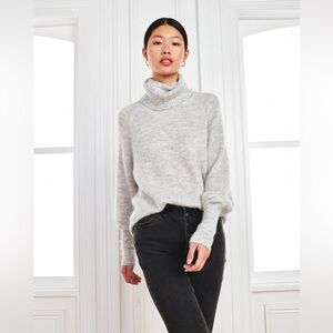 Quince | Light Gray Soft Baby Alpaca-Wool Turtleneck Small Quiet Luxury Ribbed